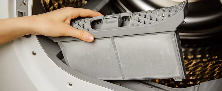 Signs Of A Clogged Dryer Lint Trap in Towson, Maryland
